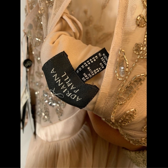 NWT $249 Adrianna Papell Sleeveless Beaded‎ Mesh Gown in Shell [SZ 12 ] - Picture 10 of 12